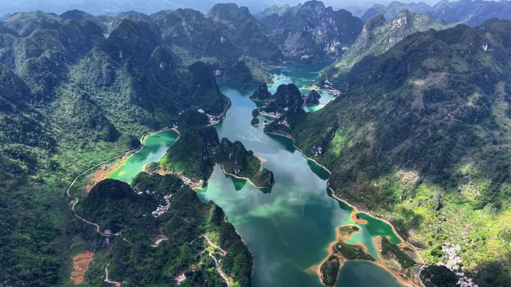 浩坤湖航拍视角景色 (19)