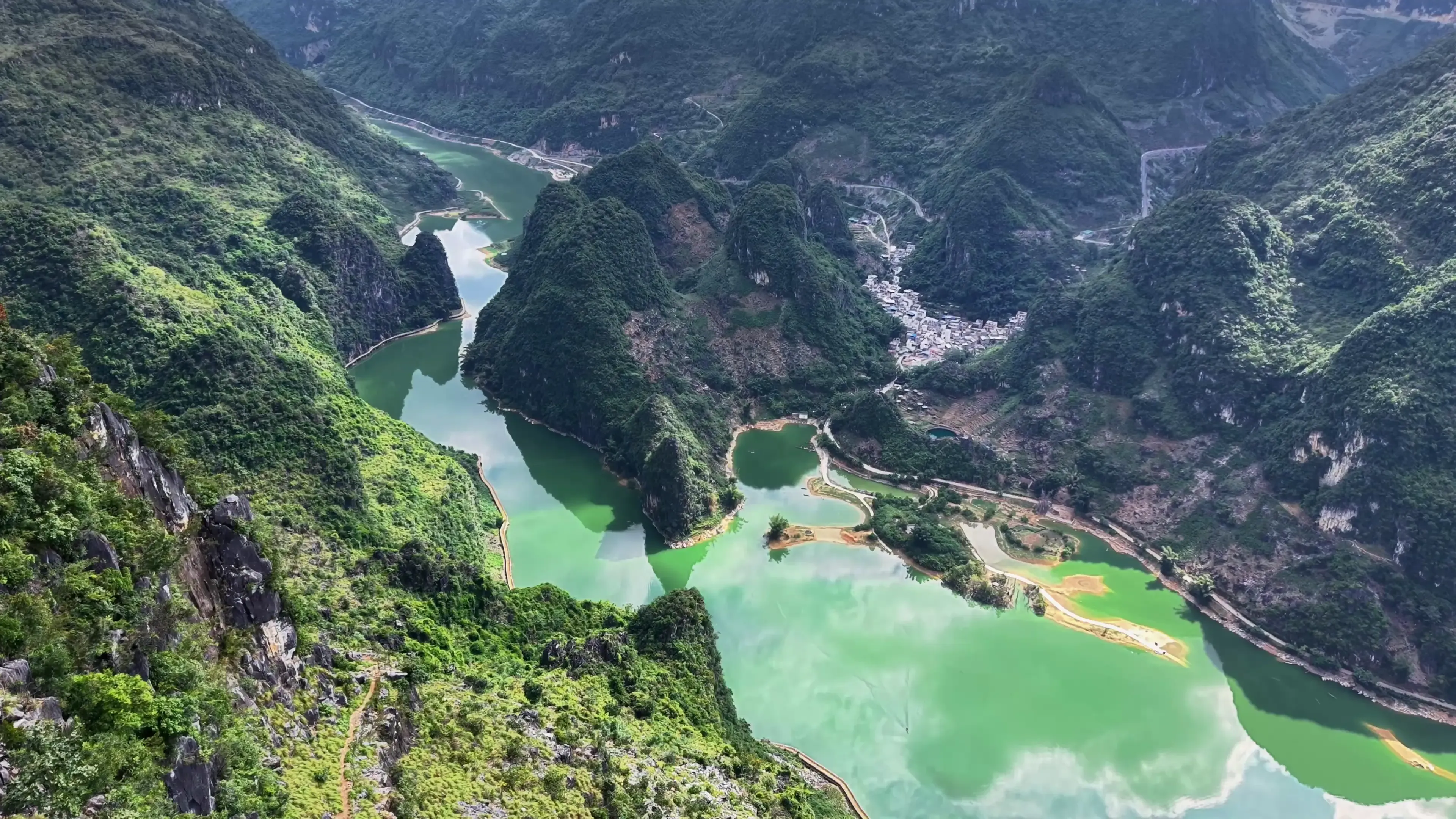 浩坤湖航拍视角景色 (28)